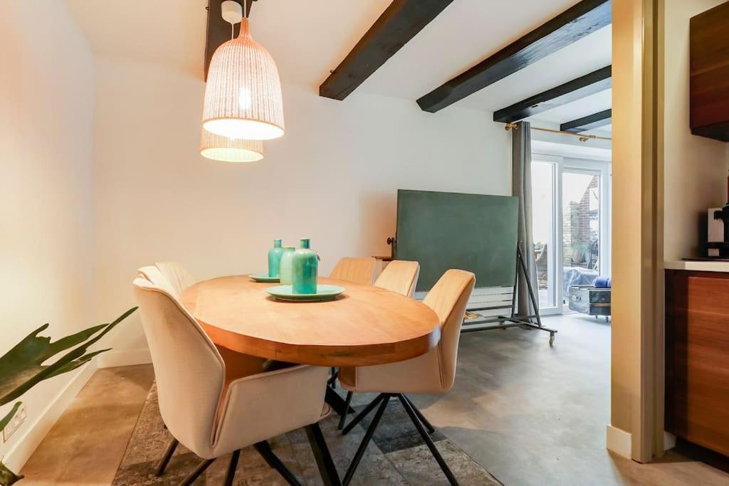 Prachtig Appartement In Hartje Снек Екстериор снимка